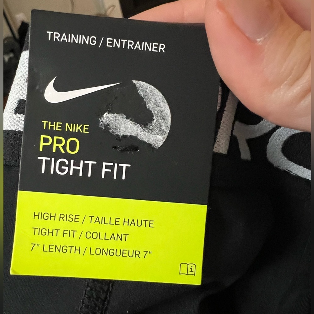 NWT Nike 7in Shorts - Picture 5 of 5